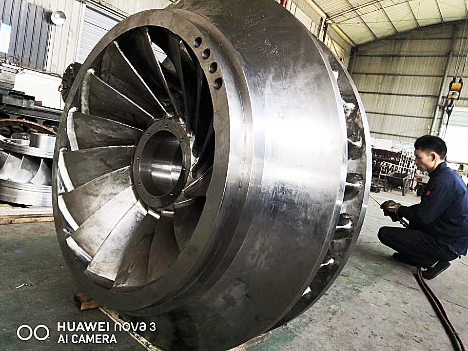 Gerador de turbina Francis vertical ou horizontal 400V 800V 6,3kV 10kV