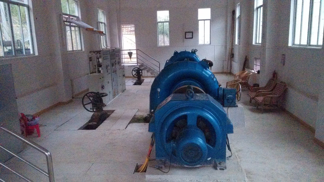 Robusto gerador de turbina Francis de tensão nominal 400V-10kV com frequência 50Hz/60Hz