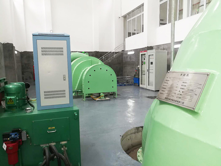 Gerador de turbina hidráulica personalizado de 200kw-20mw para operações de cabeça de água de 5m-500m