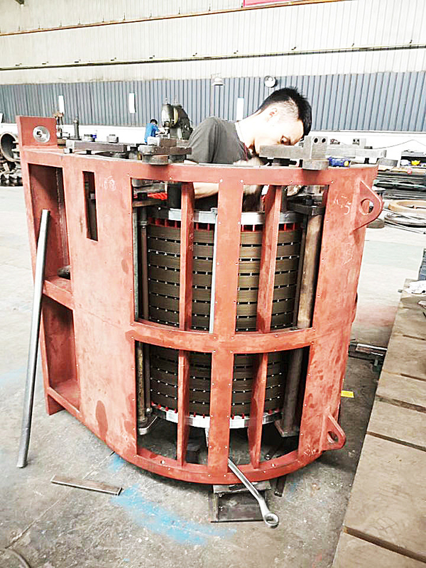 Modo de excitação personalizado Gerador de turbina de água 200kw-20mw Potência de saída Instalação horizontal