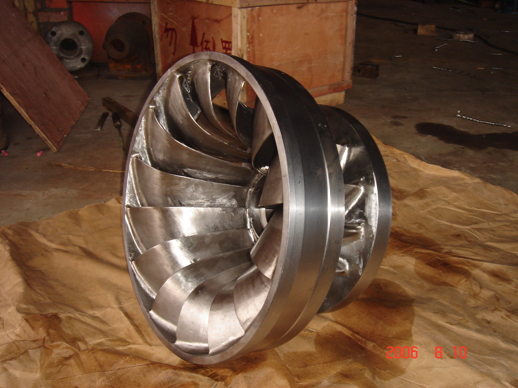 Gerador de turbina hidráulica de durabilidade personalizada com corredor de aço inoxidável gerando potência a 450-1000 rpm