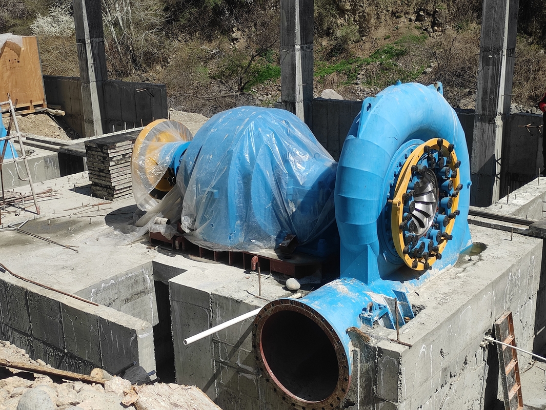 Gerador de turbina hidráulica de durabilidade personalizada com componentes de aço inoxidável para aplicações de 50HZ/60HZ