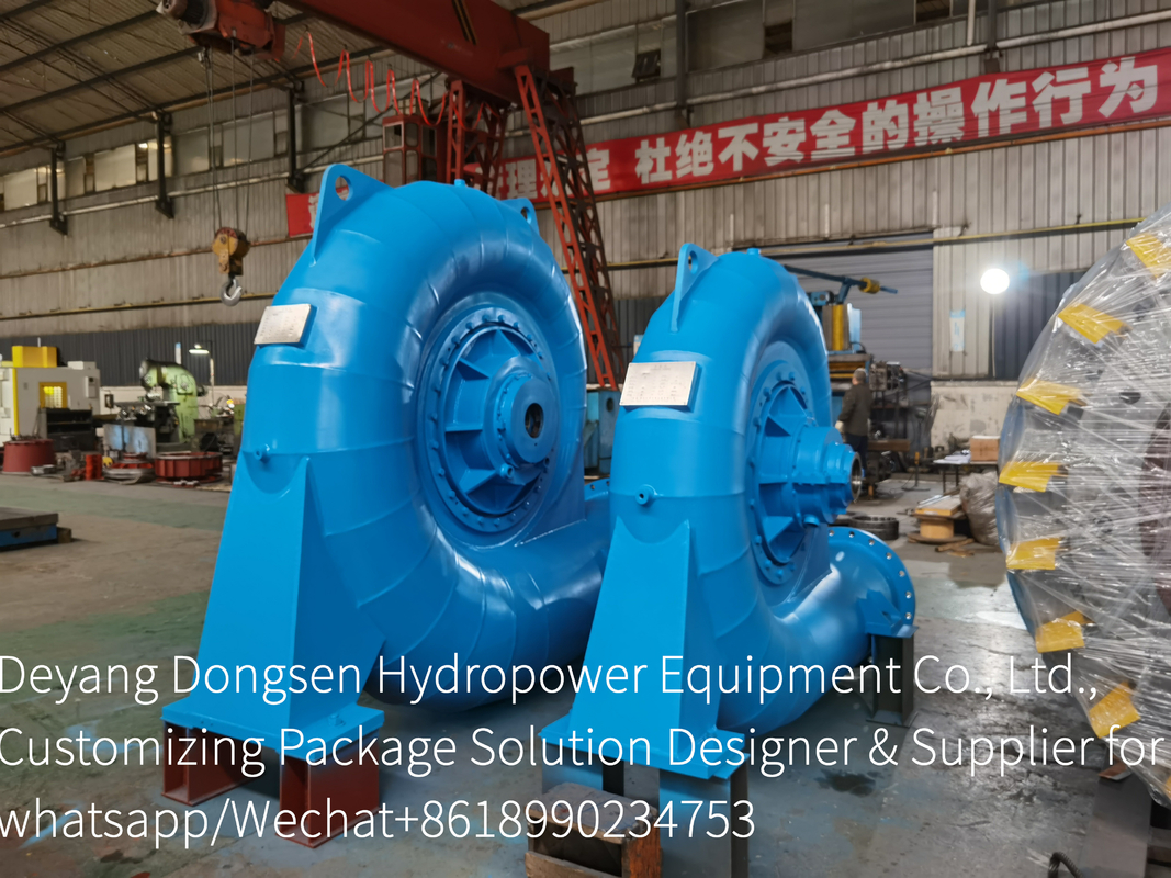 Gerador de turbina de água automático / manual com tensão nominal de 450-1000 RPM