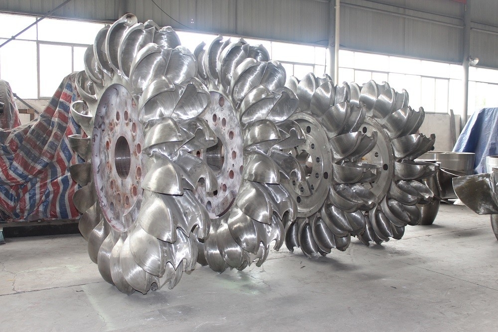 Método de instalação vertical Corredor de turbina hidráulica com pressão de entrada de 10 MPa Capacidades de material de metais endurecidos