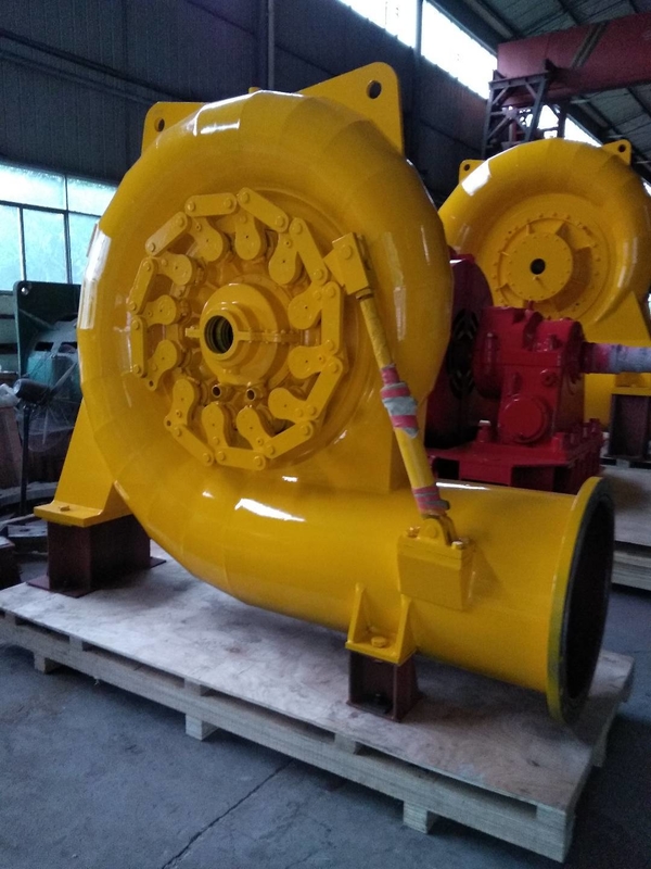 Lâmina de liga de alumínio Disposição horizontal ou vertical Turbina hidrelétrica para 100kw-20mw de eficiência de alcance de potência