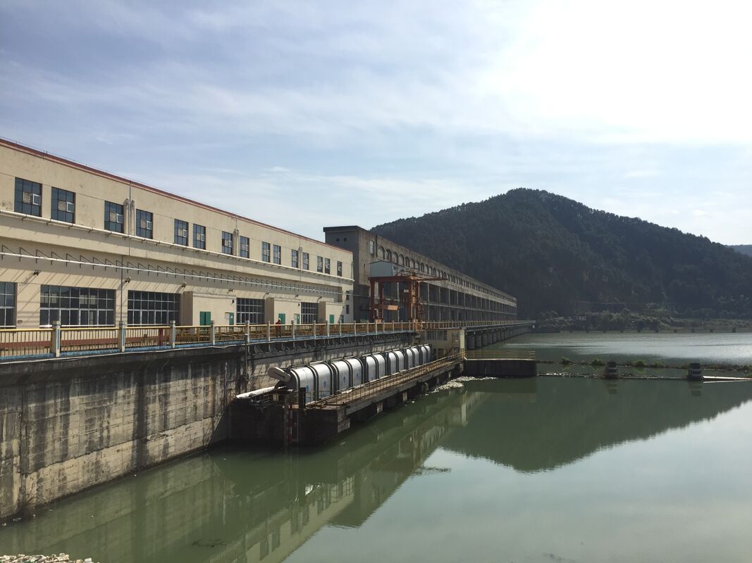 Máquina de limpeza de estantes de lixo industrial com potência de 0,40-1000KW e espessura de 4,5 - 16 mm para remoção eficiente de detritos