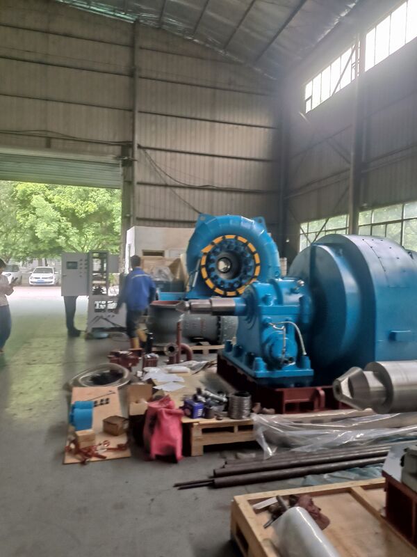 Gerador de turbina Francis de aço inoxidável com modo de controle automático e 450-1000 RPM para soluções de energia hidrelétrica