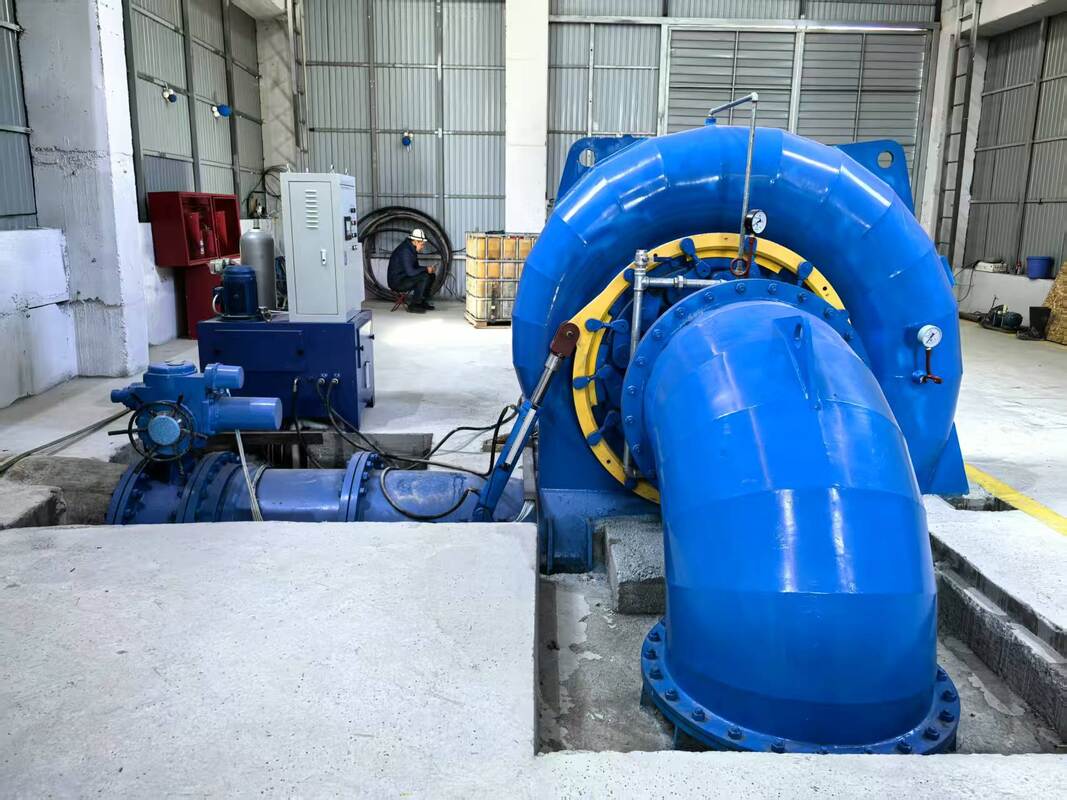 Gerador de turbina de água adaptado para usinas hidrelétricas e aplicações industriais