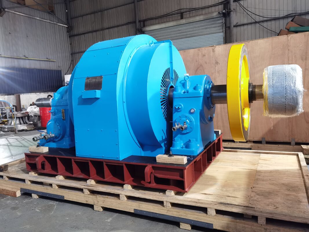 Gerador de turbina de água adaptado para usinas hidrelétricas e aplicações industriais