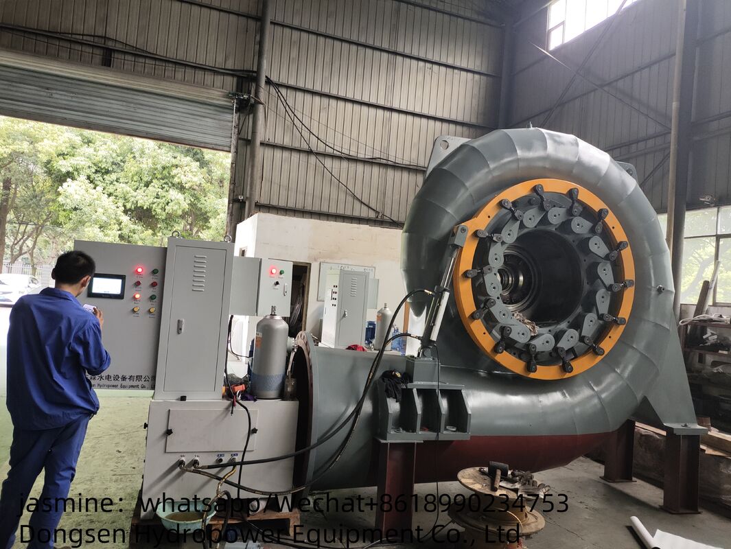 Fluxo de 3,21 a 14,9 M3s Capacidade de potência do gerador de turbina Francis 300KW a 8000KW Eficiência nominal de 90% a 96%