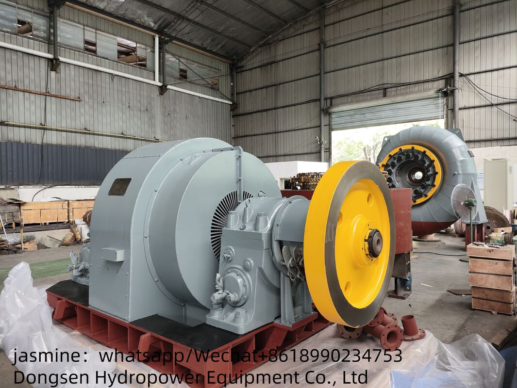 Fluxo de 3,21 a 14,9 M3s Capacidade de potência do gerador de turbina Francis 300KW a 8000KW Eficiência nominal de 90% a 96%