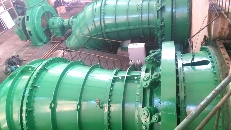 Intervalo de manutenção 5 anos Gerador de turbina Pelton Tipo de gerador síncrono ou assíncrono Frequência 50 60 Hz Solução hidrelétrica
