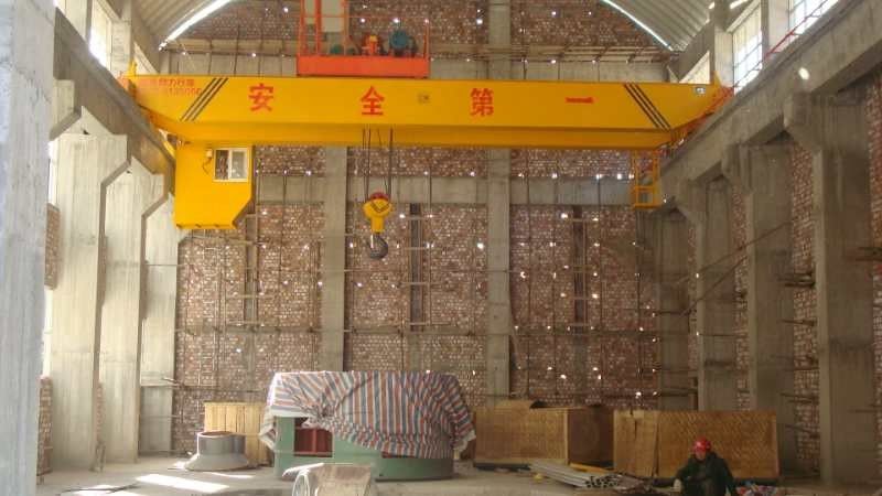 Ponte aérea Crane Lifting Equipment High Efficiency do armazém industrial