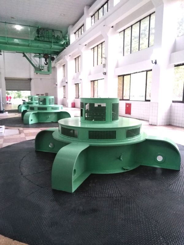 Sistema de Controle Manual ou Automático para Gerador de Turbina Hidráulica Kaplan Vertical com Diâmetro do Rotor de 1-10 Metros