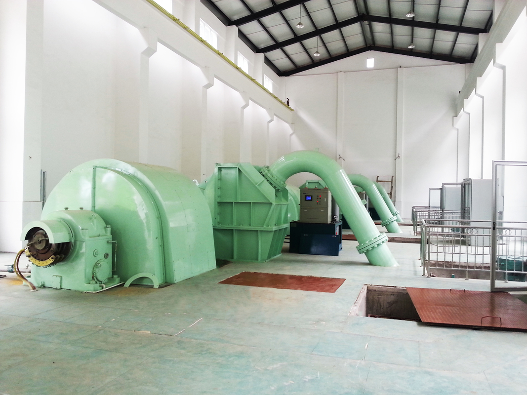 Turbina de Pelton para centrais hidrelétricas Capacidade 5-50t Frequência nominal 50/60Hz Modo de excitação sem escovas ou tiristor