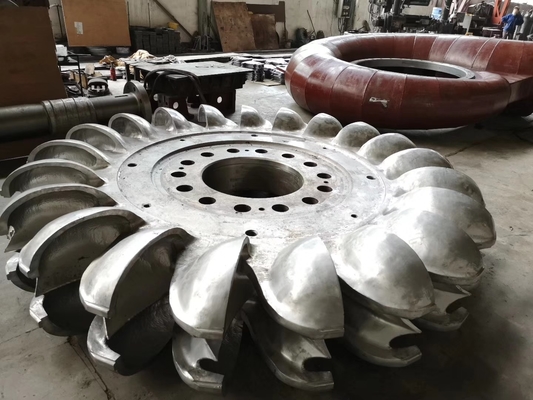 Eficiência Gerador de turbina Pelton sem escovas 100kw-50mw Potência de saída Grau de proteção IP54