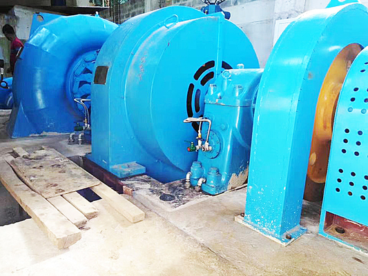Gerador de turbina Francis de 300KW-20MW com corredor de aço inoxidável com micro governador