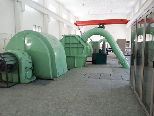 Gerador de turbina Pelton de frequência nominal de 100kw-50mw 6-10kV F com corredor de aço inoxidável