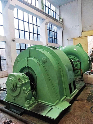 Capacidade Gerador de turbina hidráulica 200kw-20mw Cabeça de água 5m-500m RPM 450-1000rpm