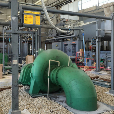 Mantenha 85% de eficiência a 40-110% de variação de carga Eficiência da turbina hidrelétrica Voltagem nominal 400V 600V 800V 11KV 13.8KV