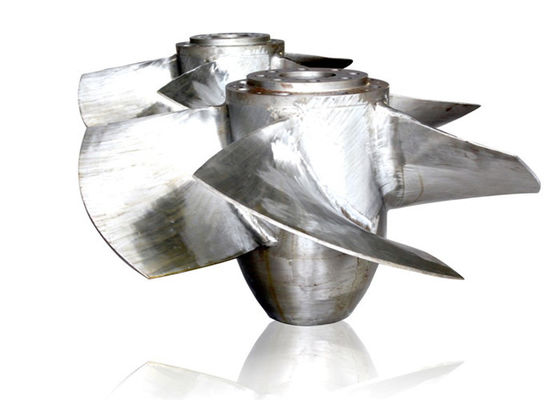 Gerador de turbina hidráulica Kaplan com lâminas de aço inoxidável, eficiência de até 95% e vazão variável para energia hidrelétrica