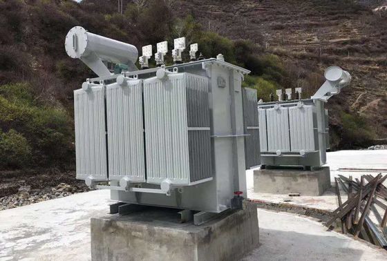 A almofada S13 montou as peças elétricas dos transformadores de 630 KVA